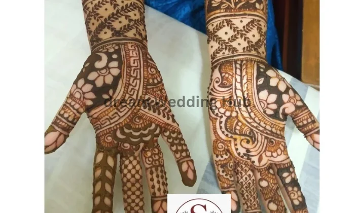 Suganya mehendhi Artist